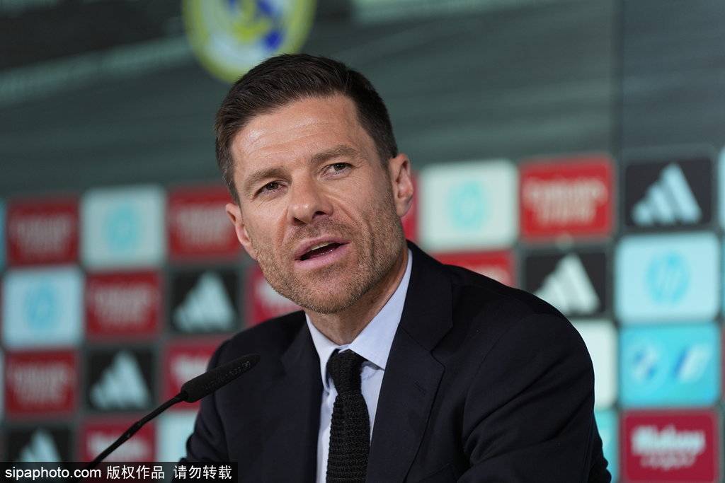 主帅最大！曝皇马坚定支持阿隆索 其地位超任何球员