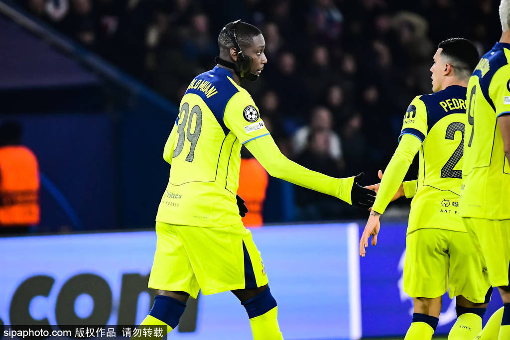 进球大战！欧冠-穆阿尼2射1传维蒂尼亚带帽 巴黎5-3热刺