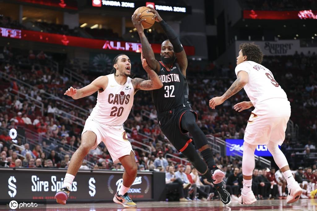 申京缺阵火箭反倒大胜 KD三节30分赛季最舒服一场？