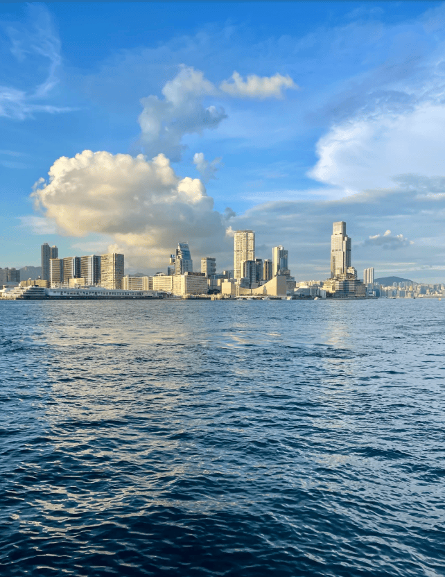 “港澳旅游小团推荐第一次去必看攻略春节家庭