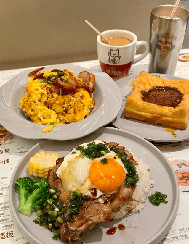 港澳旅游有哪些景点必去列出所有港澳五天四晚必玩景点并附上港澳旅游攻略和港澳特色美食分享以及全程景点明细以及亲身经历分享确保你不错过精华(图2) 港澳旅游有哪些景点必去列出所有港澳五天四晚必玩景点并附上港澳旅游攻略和港澳特色美食分享以及全程景点明细以及亲身经历分享确保你不错过精华(图2)