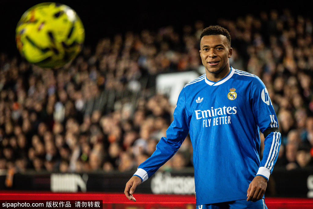 观战台：皇马巴黎欧冠晋级在望 意甲三强翻盘需奇迹