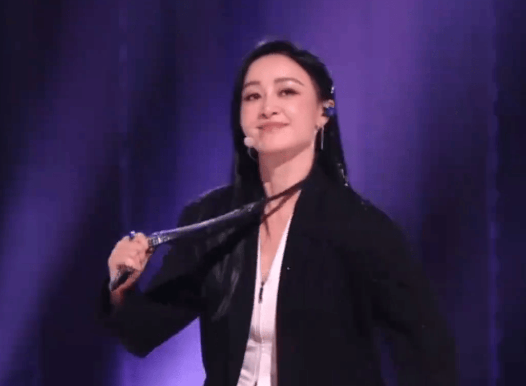 赵子琪回应参加《乘风2026》:小时候参加歌唱综艺抖得不行,这次成熟了封面图