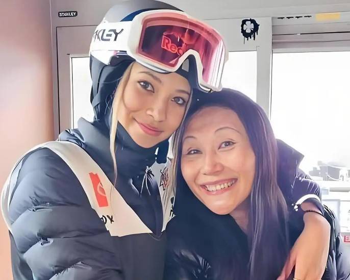 
        谷爱凌未解之谜：她的父亲究竟是谁，难道她真是试管婴儿？