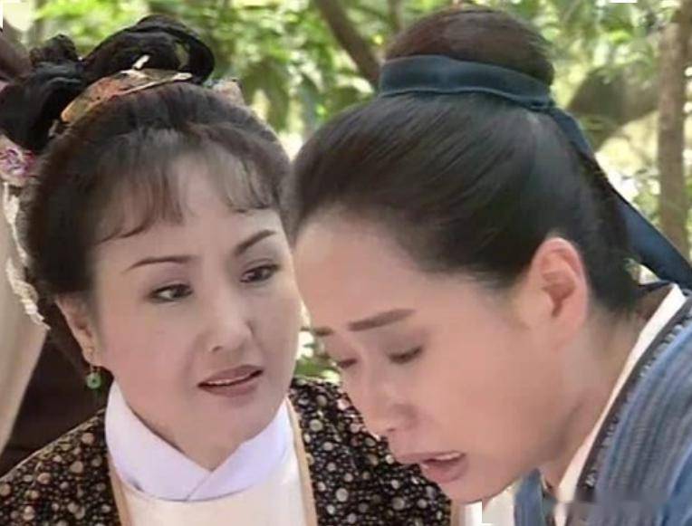 白素贞至死不知，徐娇容什么都没做，为何却让李公甫爱了她一辈子