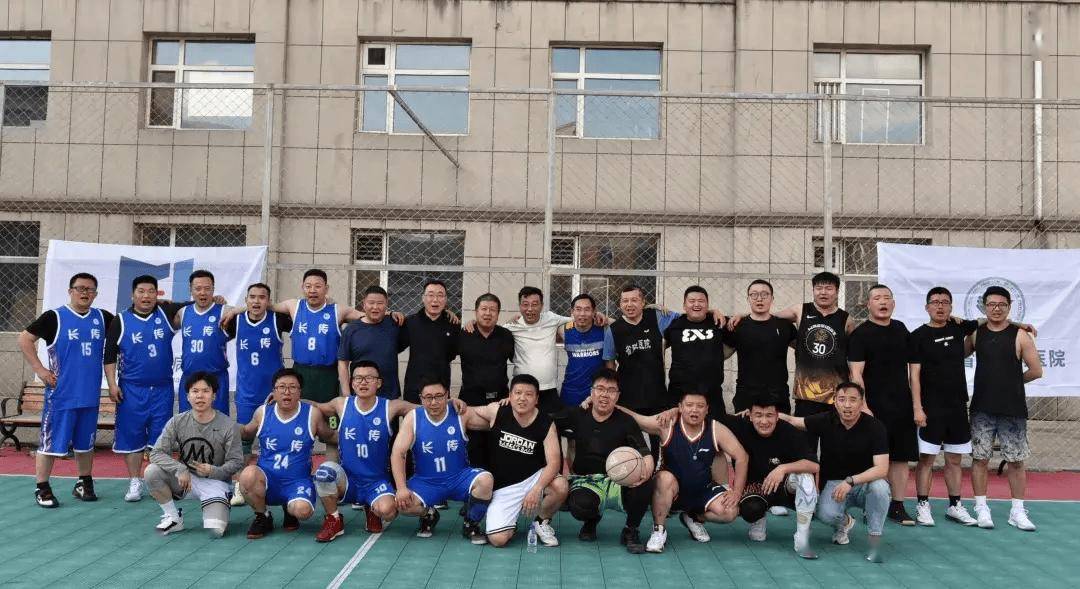 超燃～精彩“篮”不住！我院与吉林省肝胆病医院举行篮球互访友谊赛