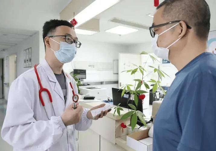 50岁后坚持晨练，比不常晨练患心梗风险高数倍？医生：3点很重要