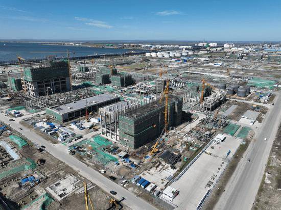 打造国家重要的石化和精细化工产业基地项目建成后，将对于盘锦打造石化