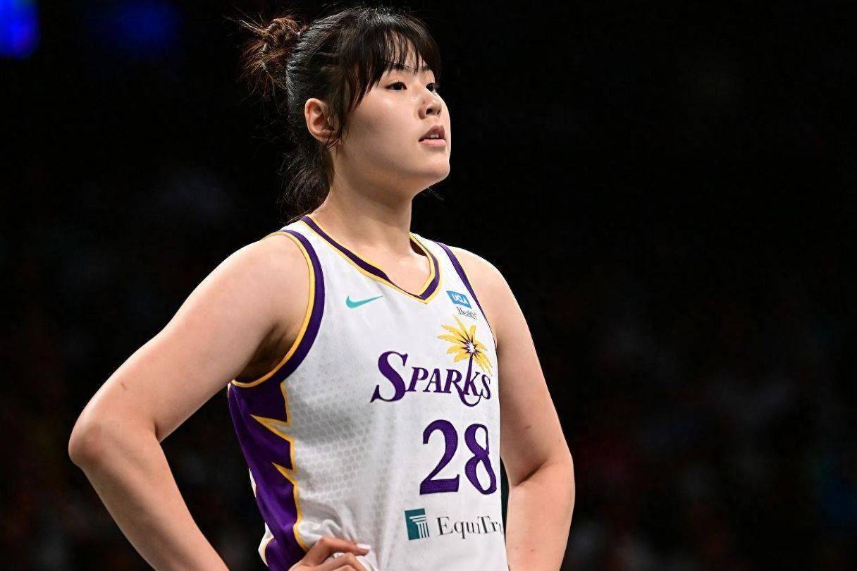 李月汝美国之旅落幕，不回国决心已定！若再征WNBA，目标直指四强？