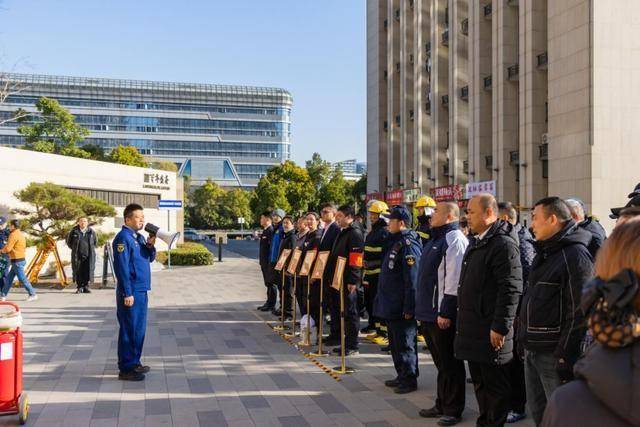 消防进家 平安过冬【07期】 武汉消防多元宣传齐发力 筑牢冬春“防火墙”(图7)