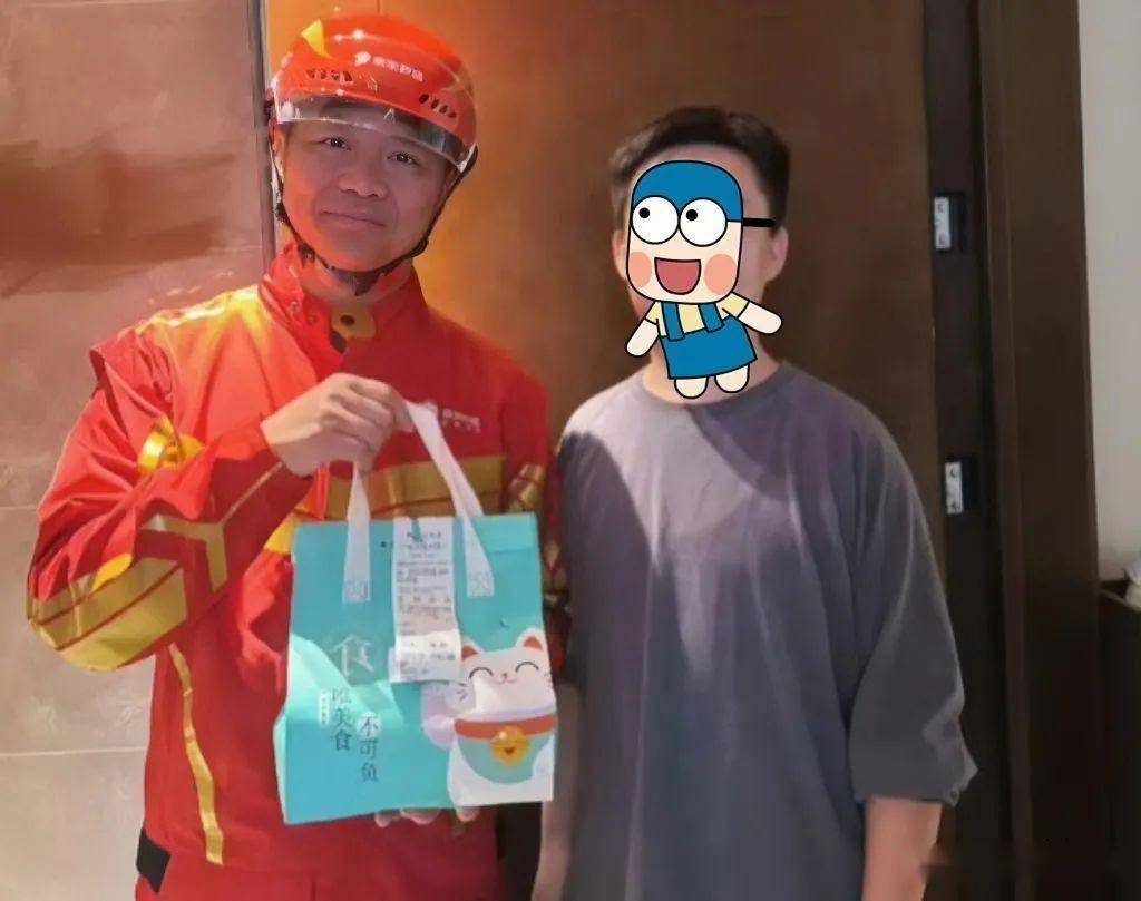 谁能接住刘强东亲手送的外卖？
