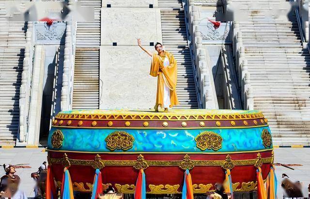 鄂尔多斯文化产业园：当草原文明遇上数字科技一场文旅新体验的2025年6月20日