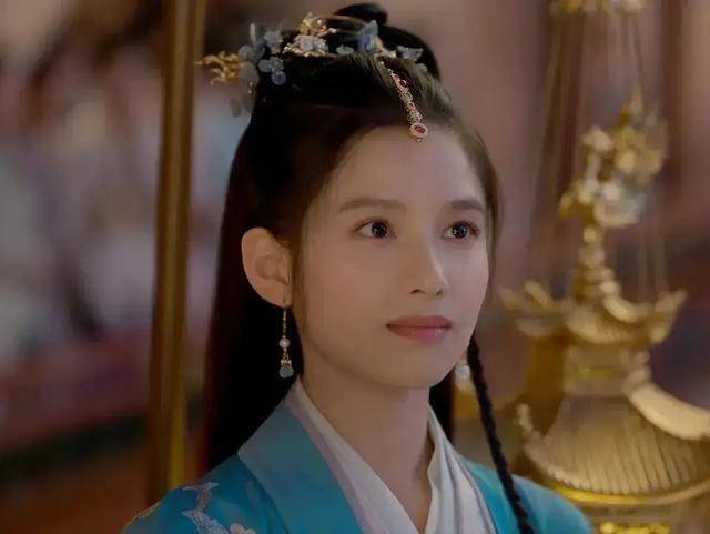 《藏海传》女演员美貌排行：陈妍希未进前三榜首实至名归2025年6月4日
