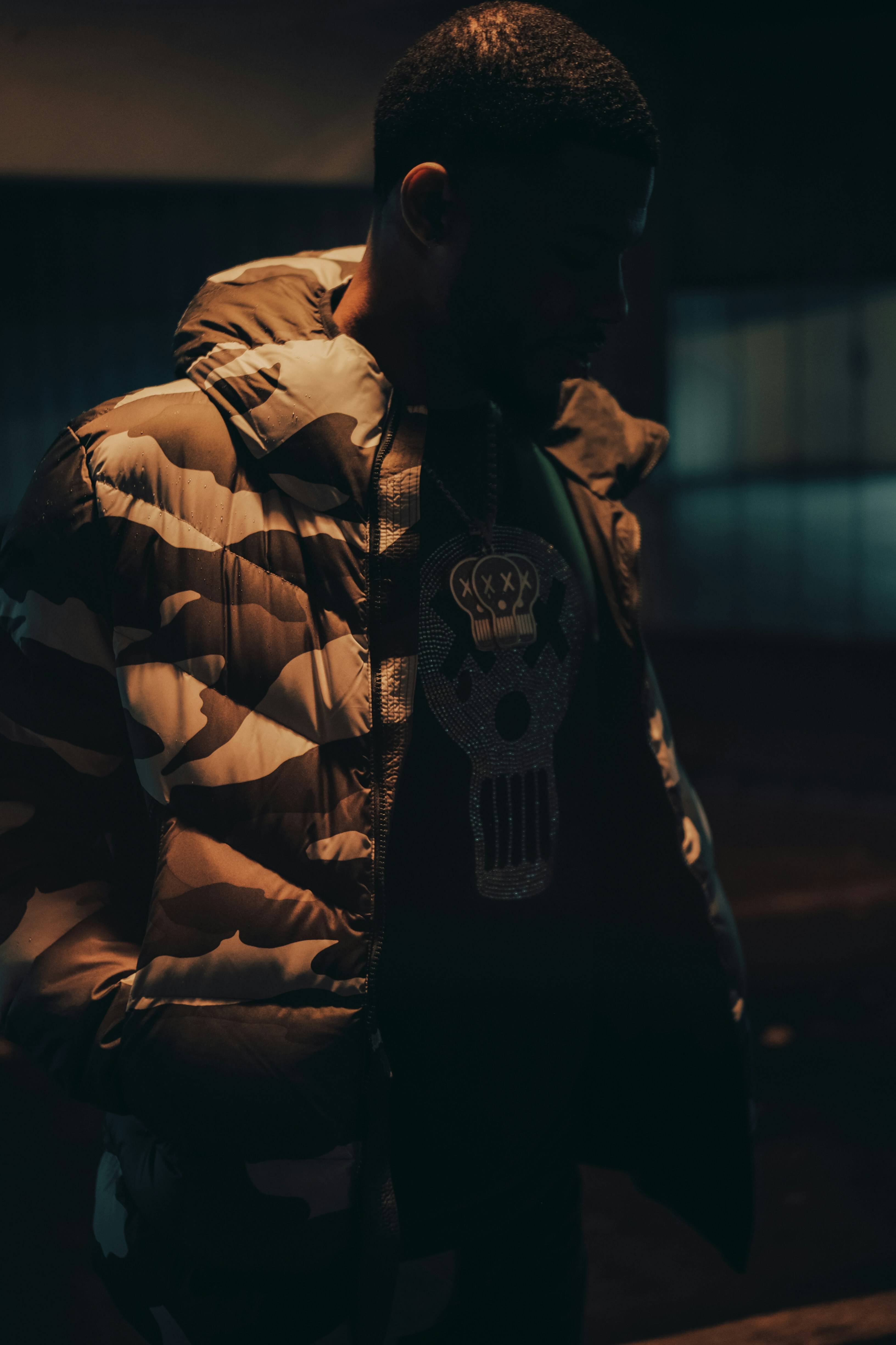 Balmain 2025早秋男装系列：低调大方的撞色搭配与时