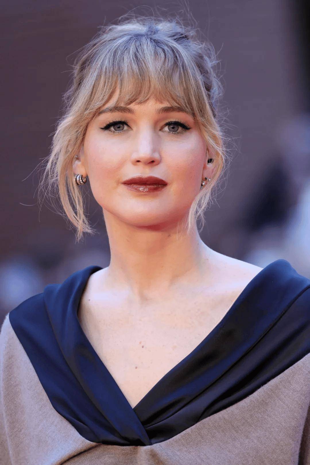 e大、大表姐性感亮相电影节！