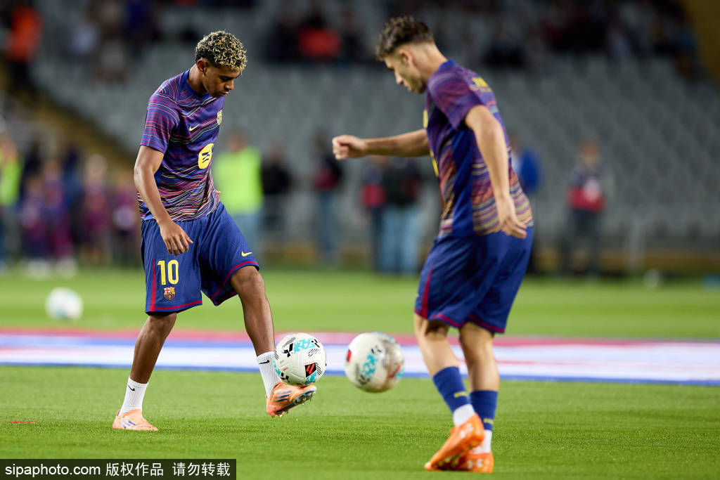 西甲积分榜西甲联赛免费高清直播＋实时赛程积分榜＋竞彩预测全覆盖（2025赛季）紧张局势：皇马两连平巴萨紧随其后仅差1分！