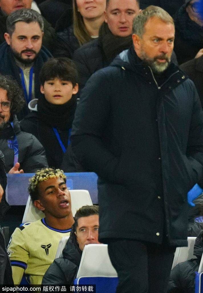 比赛报告：切尔西1-1阿森纳——逆境扳平，枪手稳居榜首