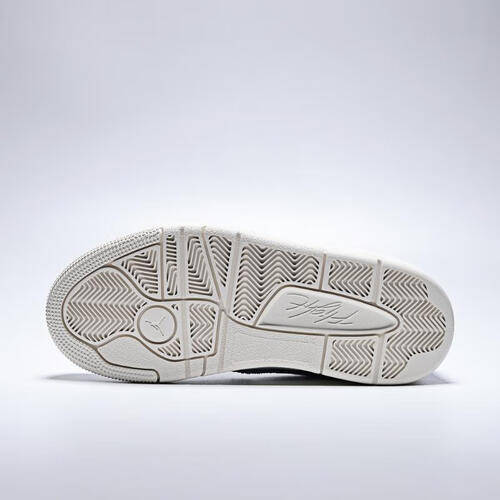 子复古跑鞋带你领略运动新风尚释放活力尽享时尚——耐克女(图1)