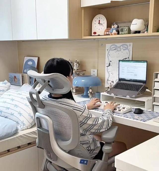 一年入40亿为中国人造“撑腰椅”CQ9电子县城企业做到全球销量第(图9)