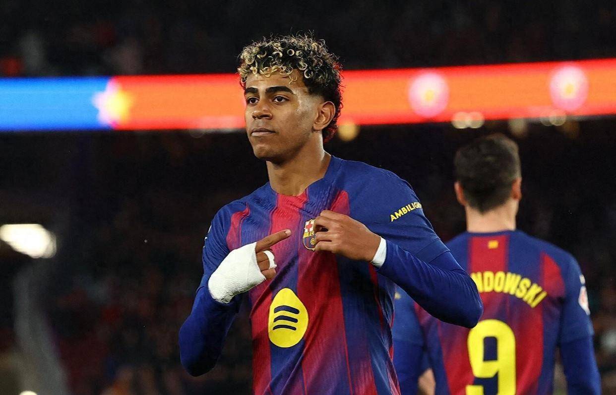 西班牙足球甲级联赛3-0！西甲一夜排名又变巴萨夺回榜首！积分榜如下：前2只差1分