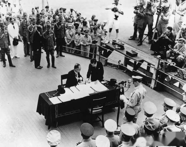 沉默2天后高市发声，中方回了8个字