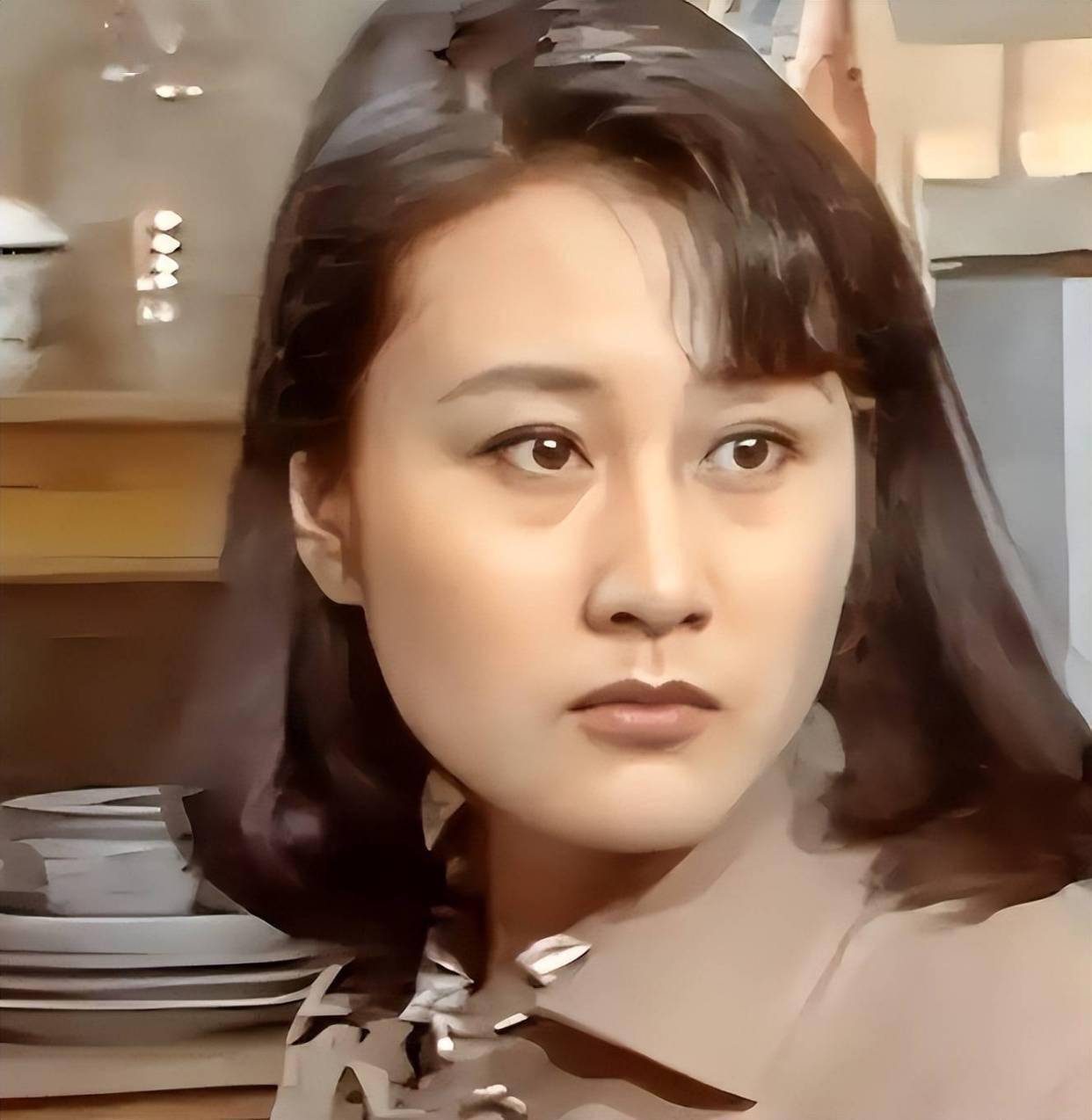 从“刘慧芳”到尬评现场：张凯丽国民母亲的综艺形象崩塌记