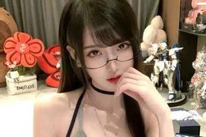 白敬亭潮牌"翻车"：原帖疑被删除 599元同款脱胶卫衣已下架