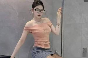 游客在桔子酒店早餐中吃出蒸熟蟑螂：酒店配合有关部门调查