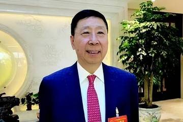 新华锦资金被占用：不按时归存退市风险 关联方指向同一实控人