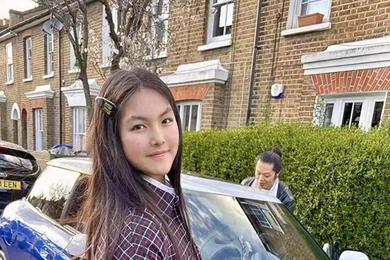 泰兰尼斯高端童鞋加碳板引争议：1400多元童鞋又贵又难穿？