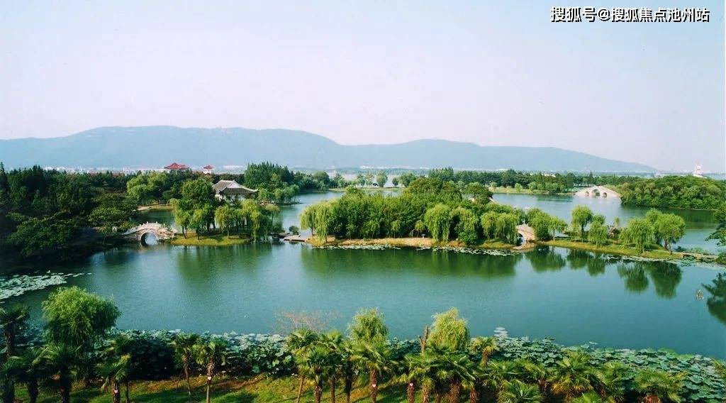 項目緊鄰昆承湖生態修復區和南湖溼地公園兩大生態景區,自然生態保護