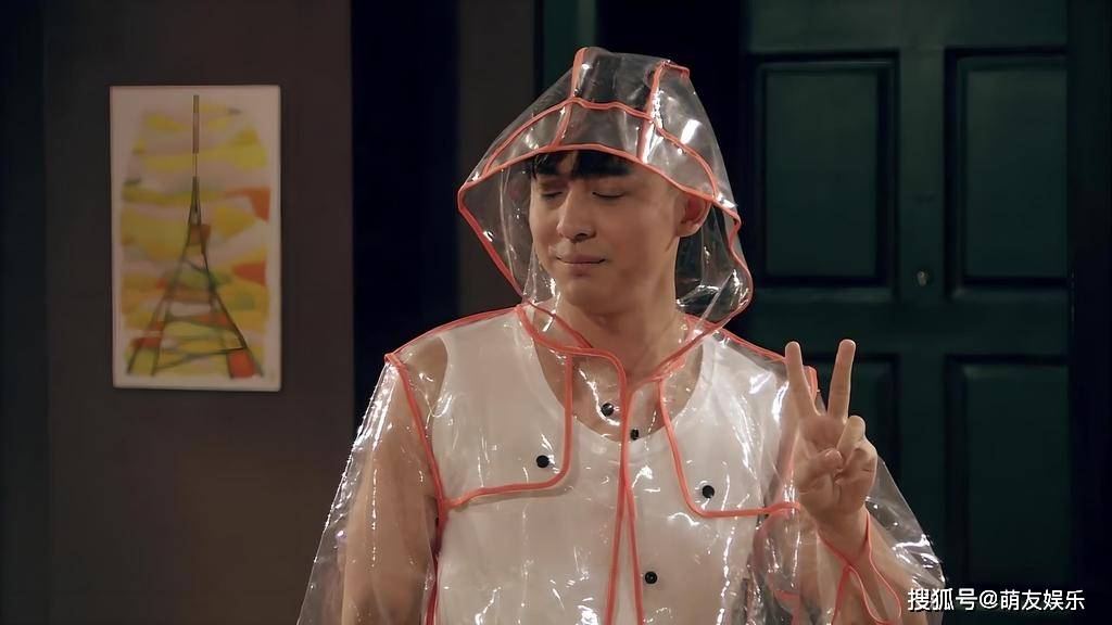 爱情公寓李佳航演技幽默,第二季伴娘张伟参加婚礼,令人难忘_角色_观众