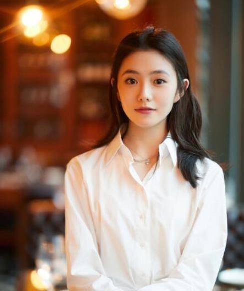 出道即巅峰的新晋小花,奈何路人缘太差,网友称其为女版肖战_刘浩存