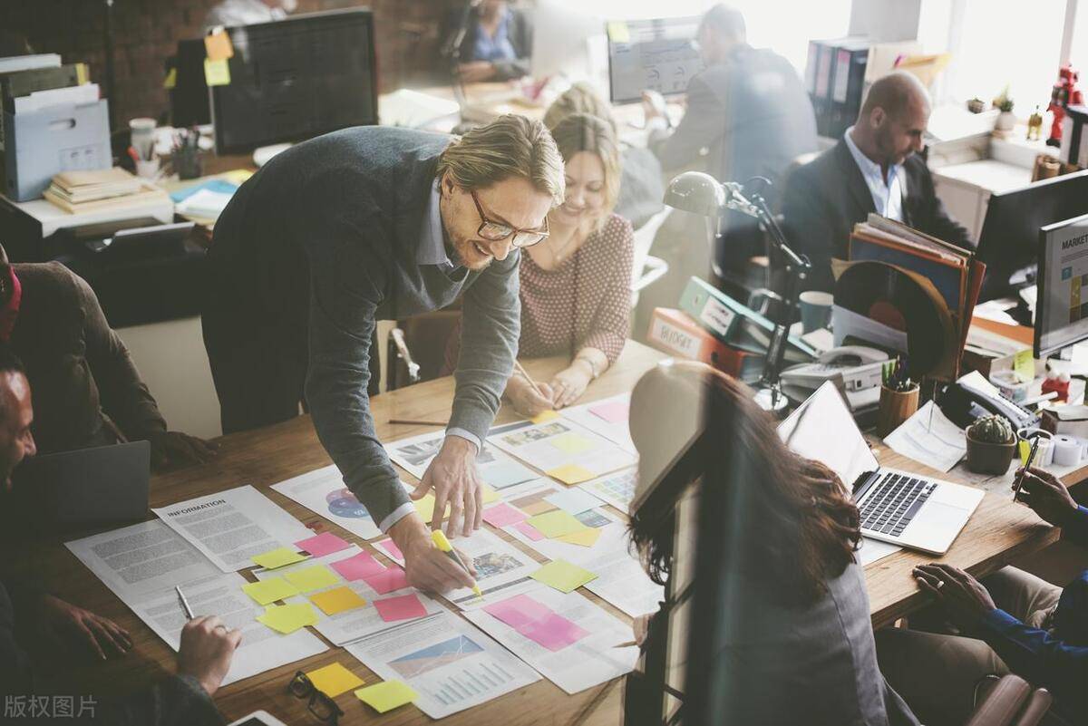 如何报考成为一名会展策划师?考证流程是?就业的方向是?