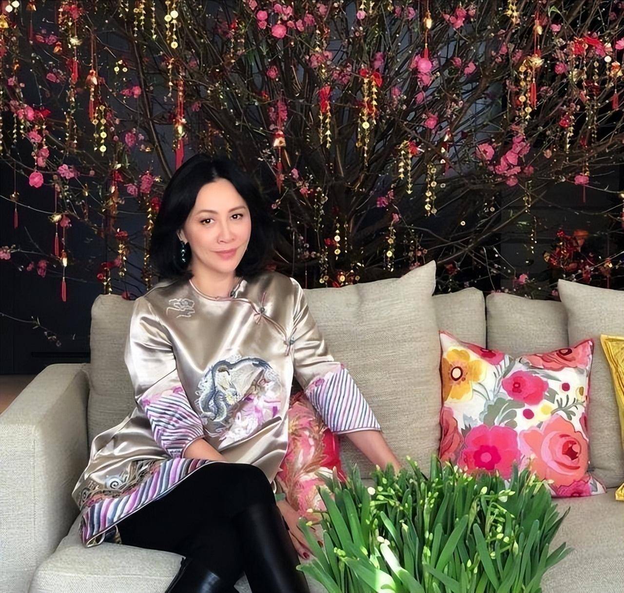 的4位女星:有钱也养不起,她们的高消费你想都想不到_李湘_刘嘉玲_价值