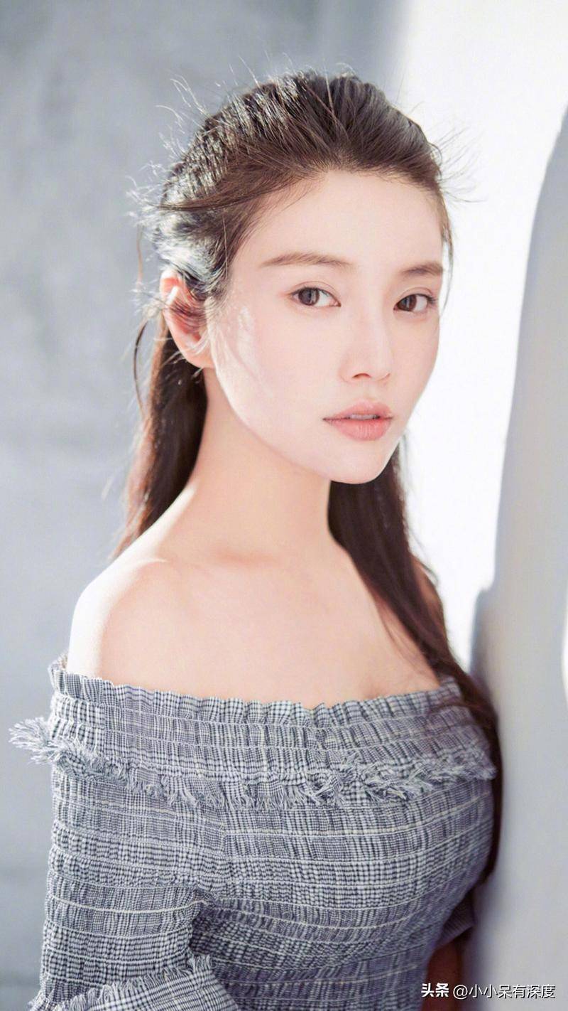 徐冬冬晒生图,网友:徐冬冬状态超好,女人味十足!