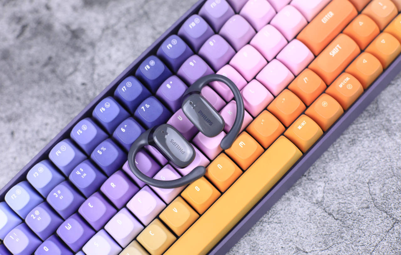 都2024了!还在用入耳式耳机?还是来看看这款飞利浦挂耳式耳机吧