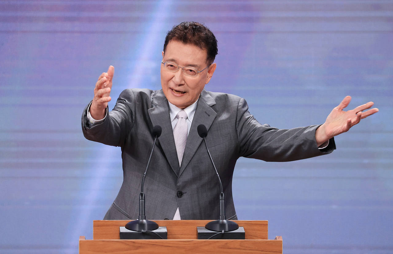 若归顺国民党,赵少康承诺事后封官进爵,柯文哲咽不下这口气_郭台铭_林