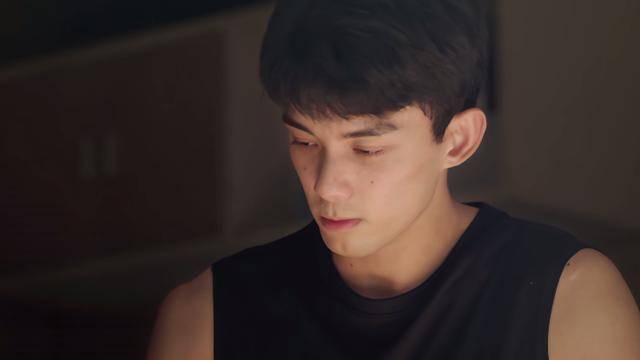 吴磊新剧才播2集,收视率破一,观众好评如潮,这把央视又稳赢_情绪_因为