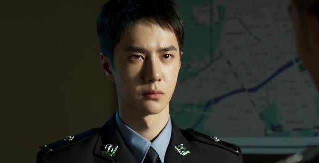 《冰雨火》汇集顶流王一博,实力小生陈晓以及张志坚,王劲松等戏骨人物