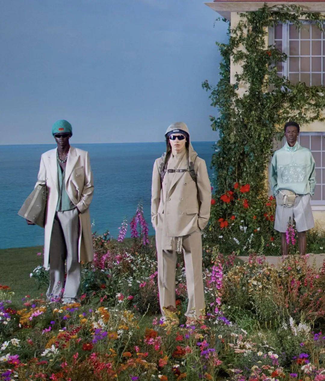 这次dior men2023春夏秀场"搬进"了christian dior先生的故居,法国格