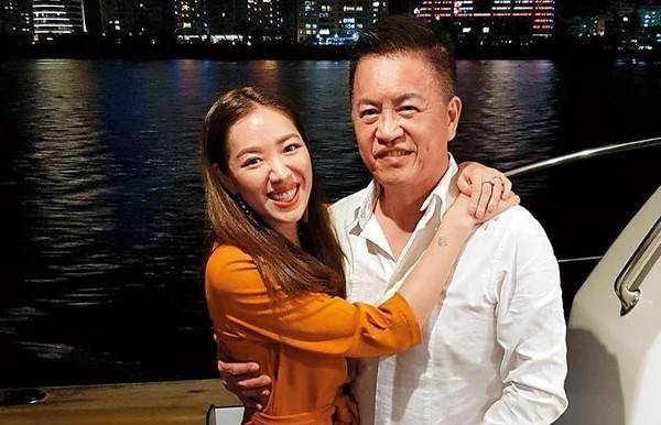 《康熙来了》刘伊心嫁60岁富商,林韦伶已生三娃,徐至琦变富婆_林浩权