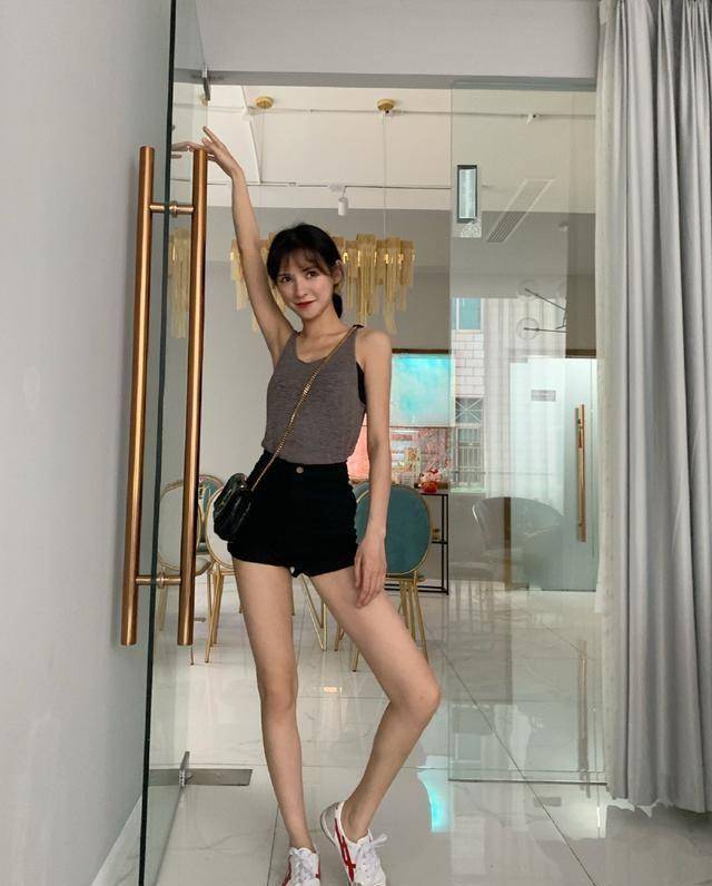 29岁的张予曦又瘦了?