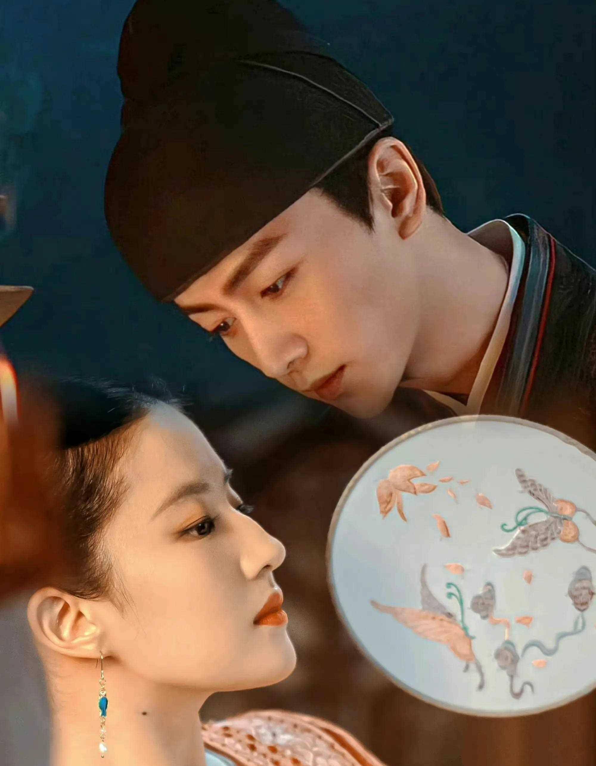 《凡人修仙传》:本是冲着金晨杨洋去的,我被43岁女演员惊艳_电视剧