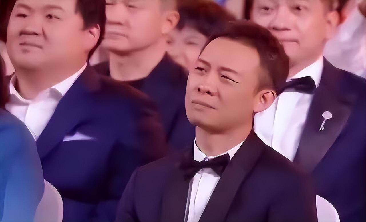 赵丽颖痛失白玉兰,吴越爆冷夺得视后,网友提出质疑_谭卓_孙俪_争议