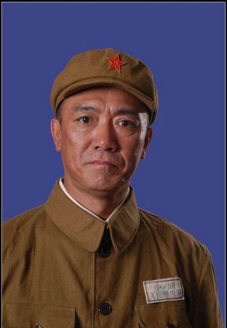 《亮剑》:主角原定唐国强,因预算不够换成李幼斌,成就经典_李云龙