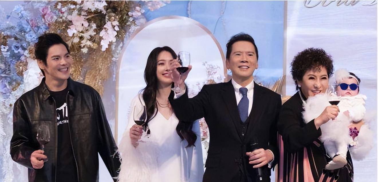 同样是向华强的基因,把3个孩子一对比,差距就出来了_丁佩_陈岚_李小龙