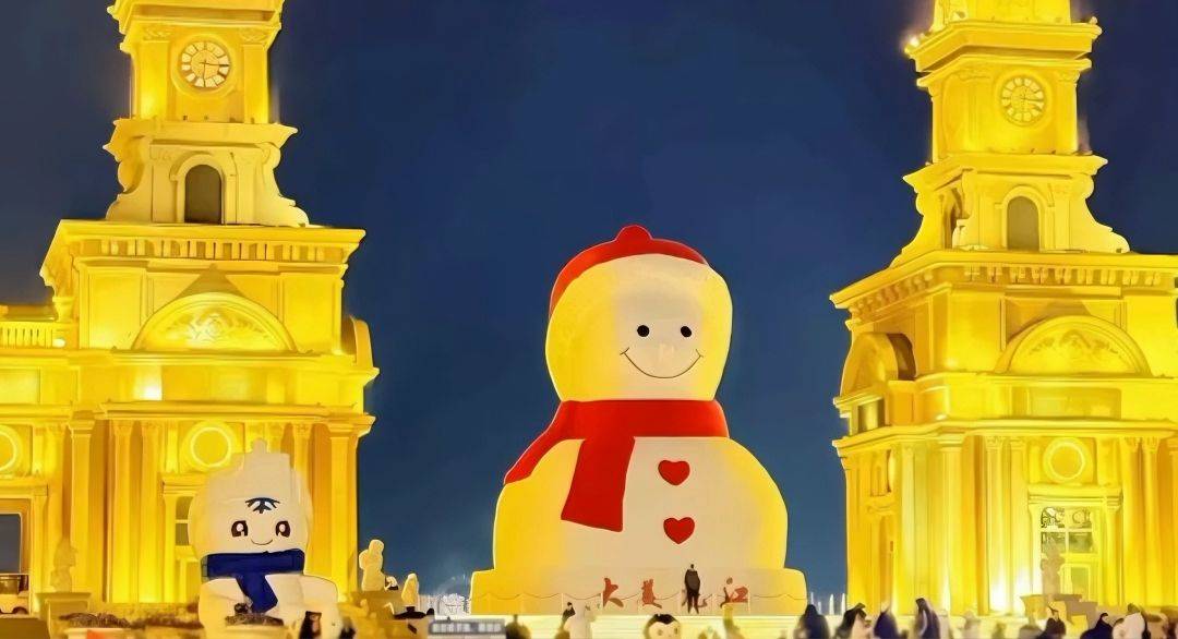 像甜豆腐脑洞里摆盘,企鹅巡游,飞马踏冰,人造月亮,冰面热气球,机场