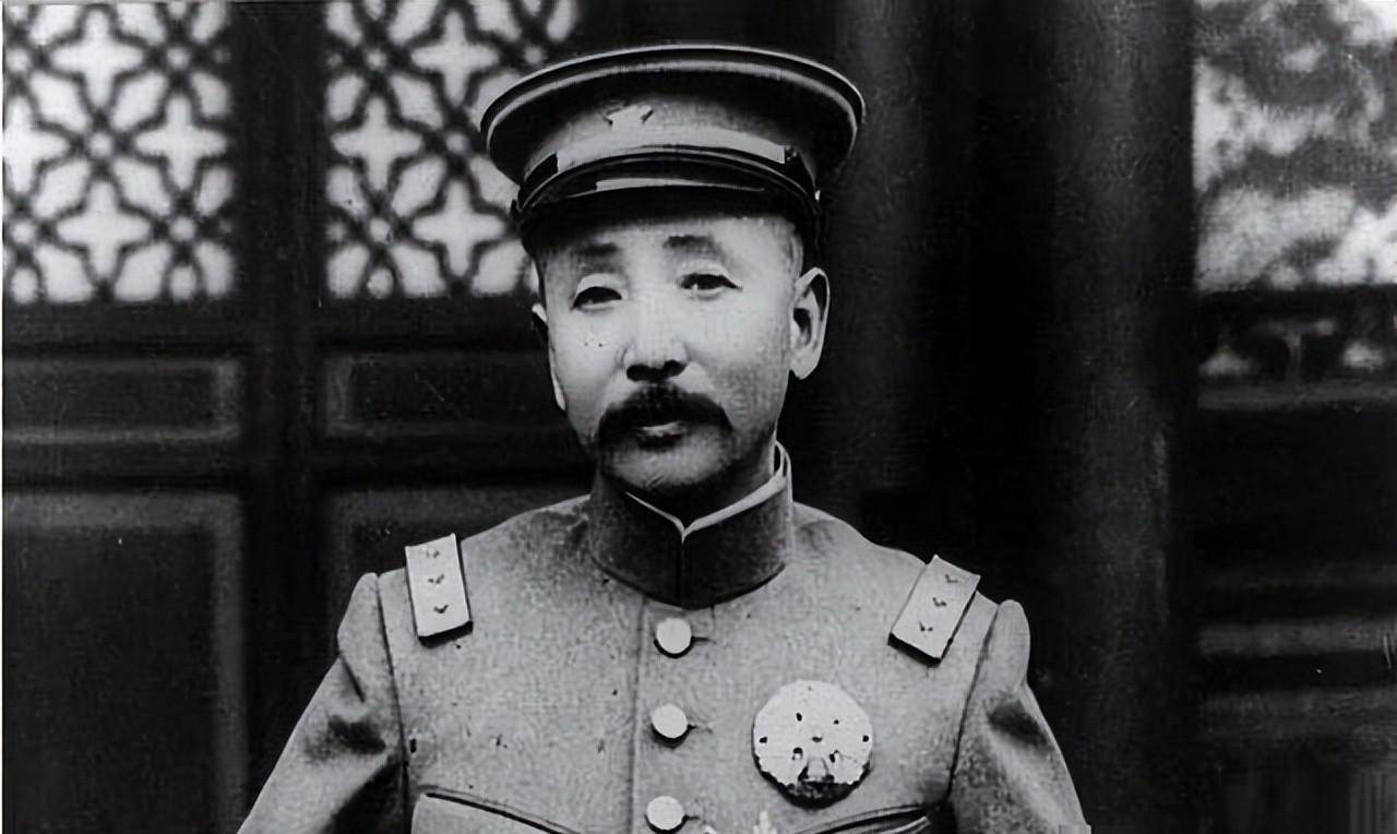 宣布"东三省联省自治",东北独立,并任命王永江为奉天省省长