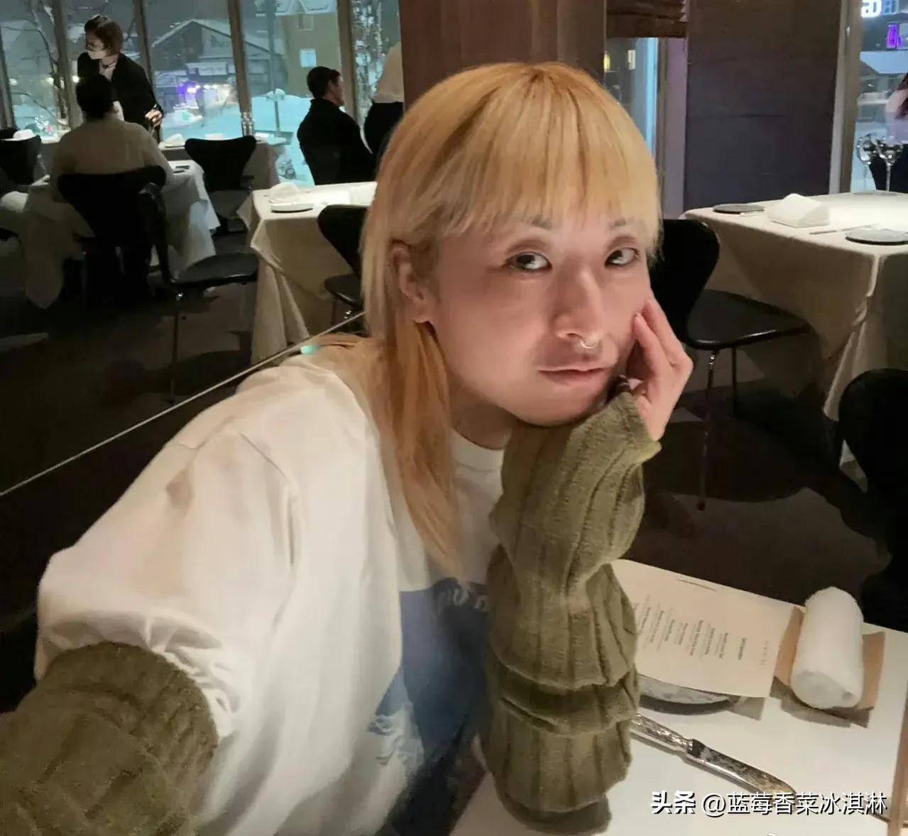 徐濠萦被说长得丑配不上陈奕迅,陈奕迅却把她宠成最